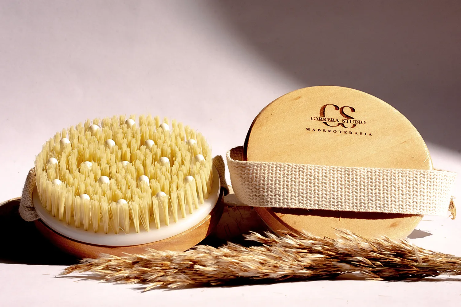 CepilloFacial_Imagen1.2_CarreraStudio